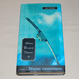 Lian Hearn Otorin klaanin tarina II Nurmi vuoteenaan